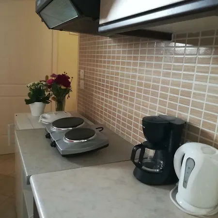 Apartament Little Yard & #5 Budget Studio *